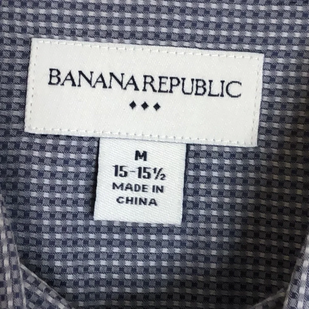 Banana Republic Cuffed link button down shirt